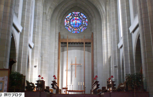 Holy-Trinity-Church-Cross
